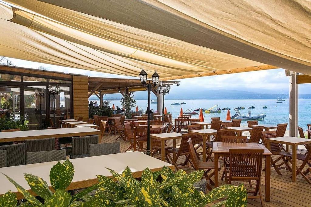 Appartement Parking Gratuit Grande Terrasse Proche Centre Ajaccio (Corsica)